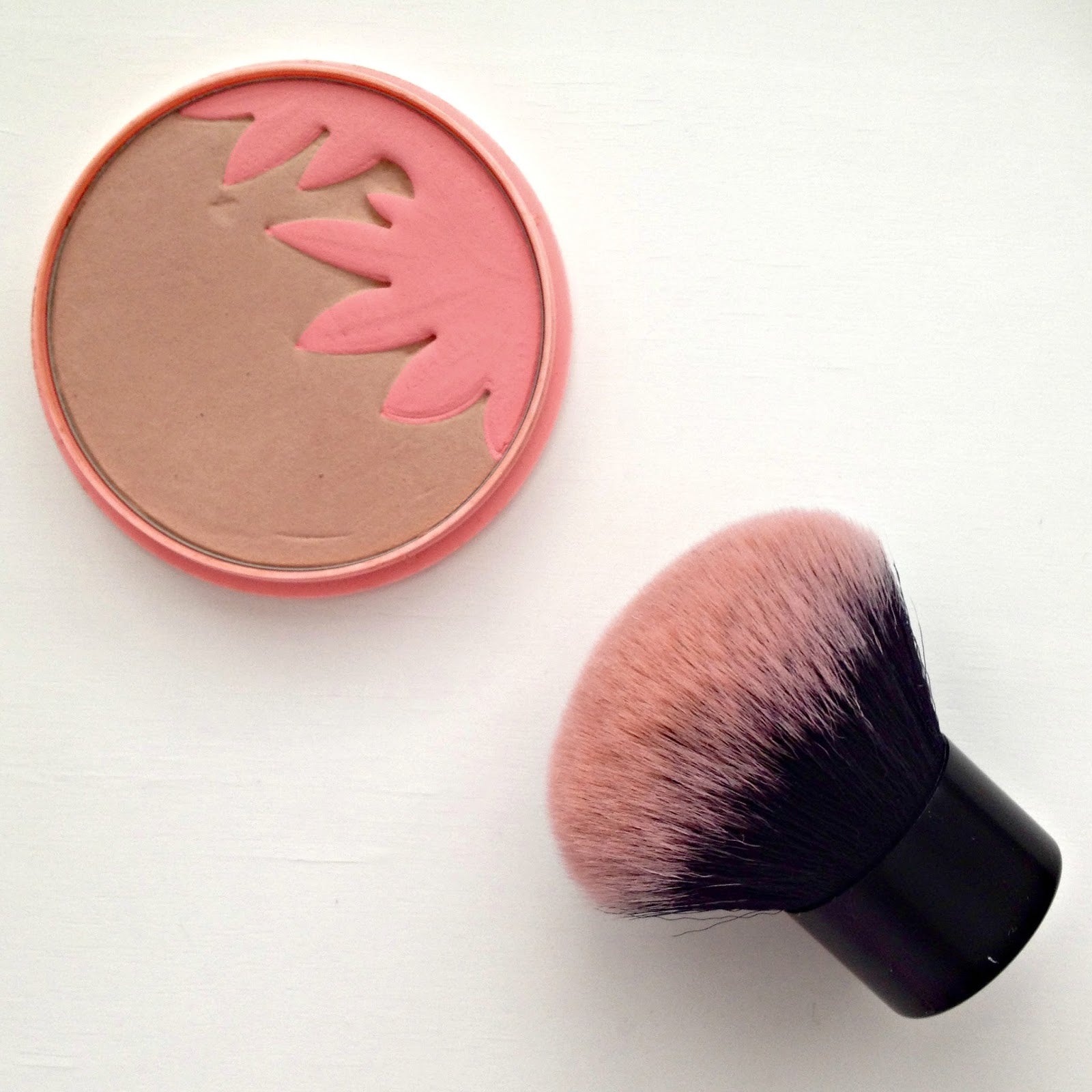 MAYBELLINE BRONZING POWDER WITH BLUSH DREAM SUN